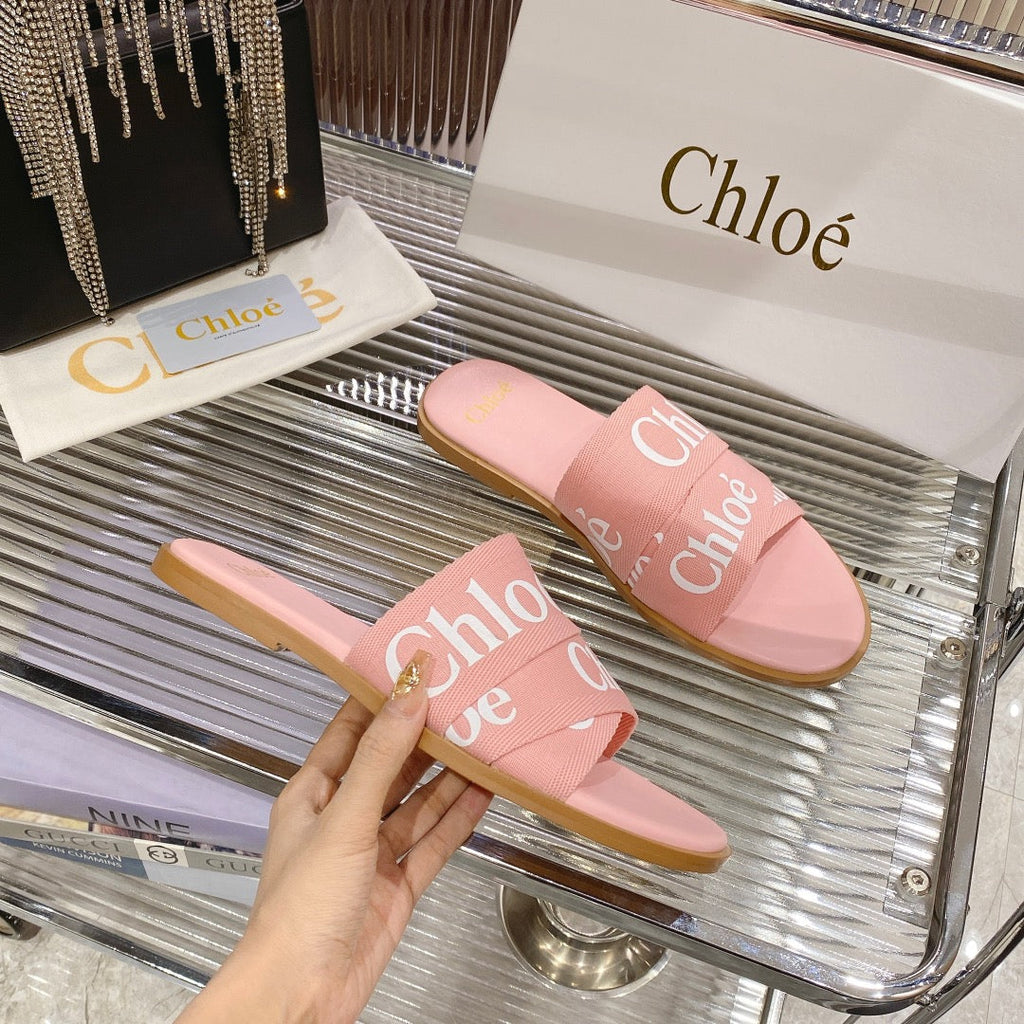 CHLOÉ WOODY SLIPPER IN ROSE PINK CANVAS
