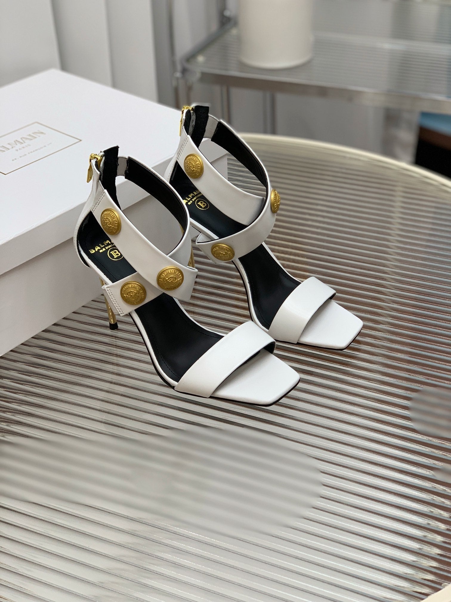 BALMAIN 25S CROSSOVER STRAP HIGH HEELS 95MM IN LIGHT GRAY CALFSKIN