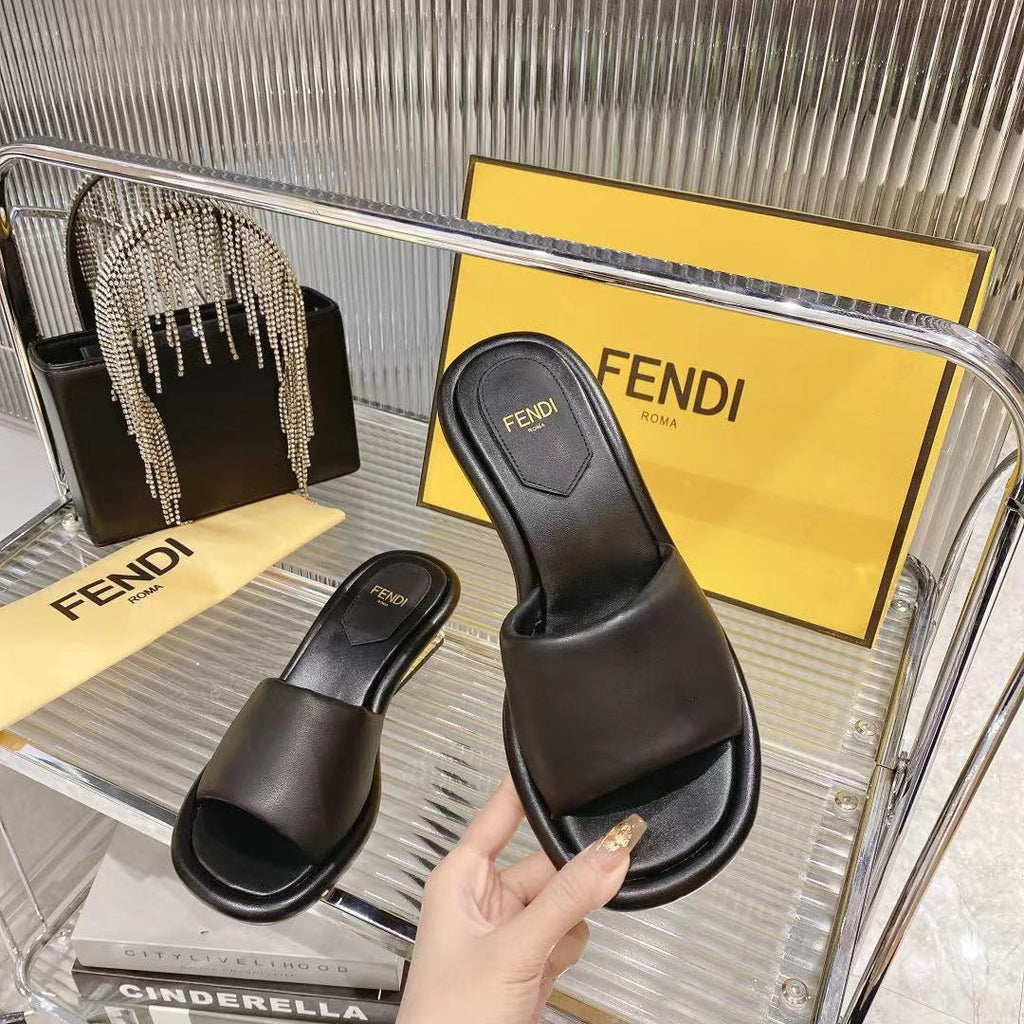 FENDI BAGUETTE SLIDES WOMEN IN BLACK CALFSKIN