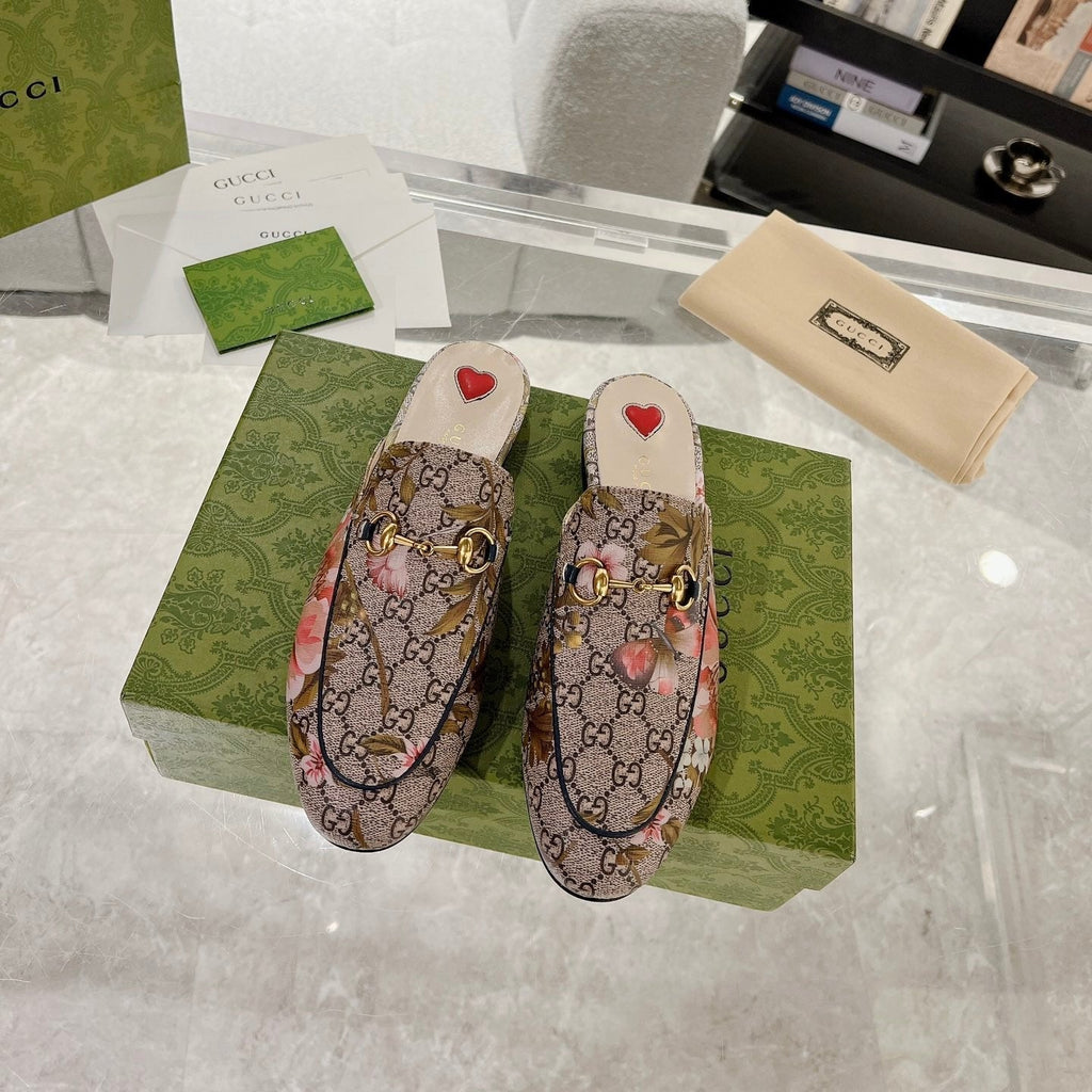 HORSEBIT FLOWER SLIPPER MULE IN DARK BEIGE MONOGRAM JACQUARD FABRIC