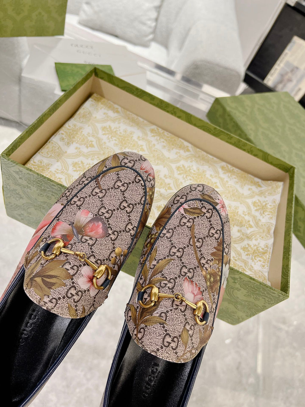 HORSEBIT LOAFER WITH FLOWER PRINT IN DARK BEIGE MONOGRAM JACQUARD FABRIC