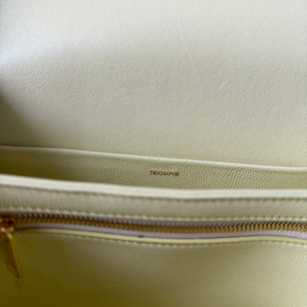 CLASSIQUE TRIOMPHE BAG 22 IN YELLOW CALFSKIN