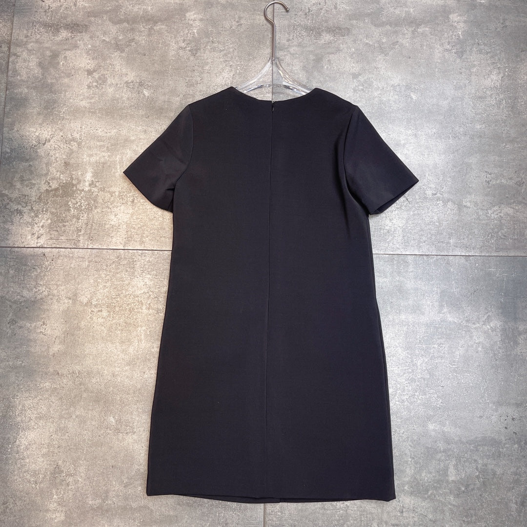 CHANEL 25S SHORT-SLEEVE LOOSE DRESS 502