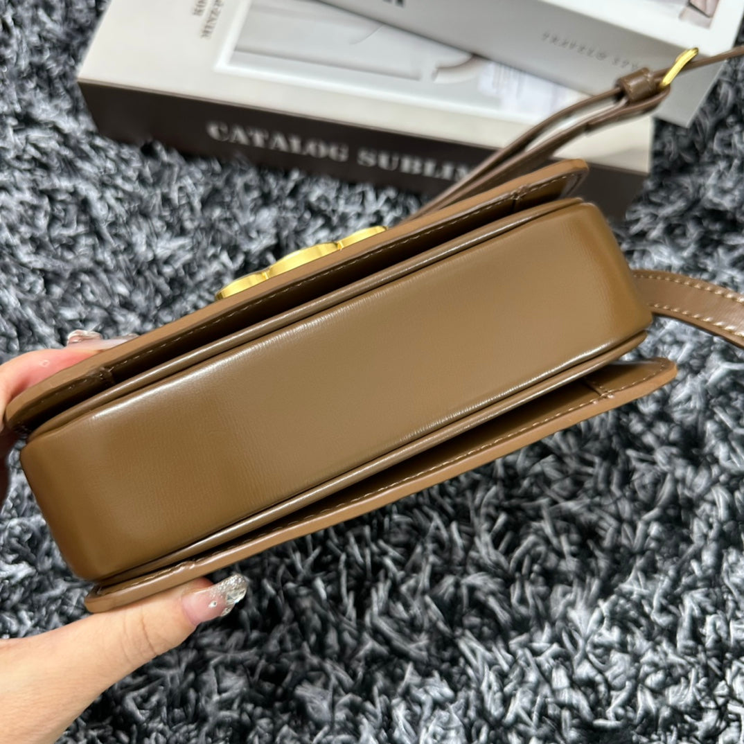 TRIOMPHE TEEN 18 CARAMEL BROWN COWHIDE LEATHER