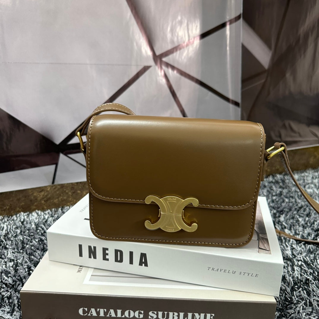 TRIOMPHE TEEN 18 CARAMEL BROWN COWHIDE LEATHER