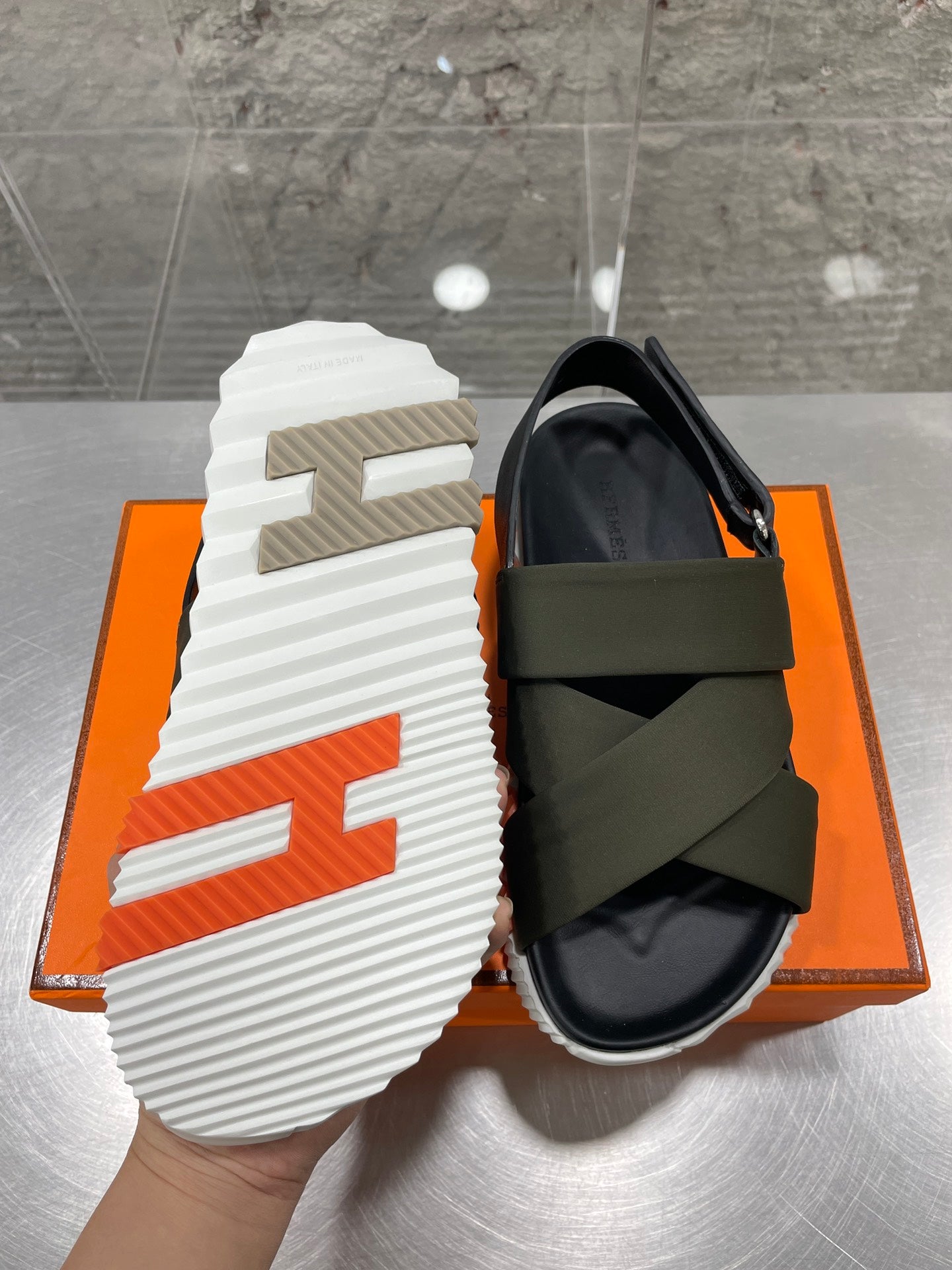 ELECTRIC SANDAL BLACK MIX DARK ARMY CALFSKIN