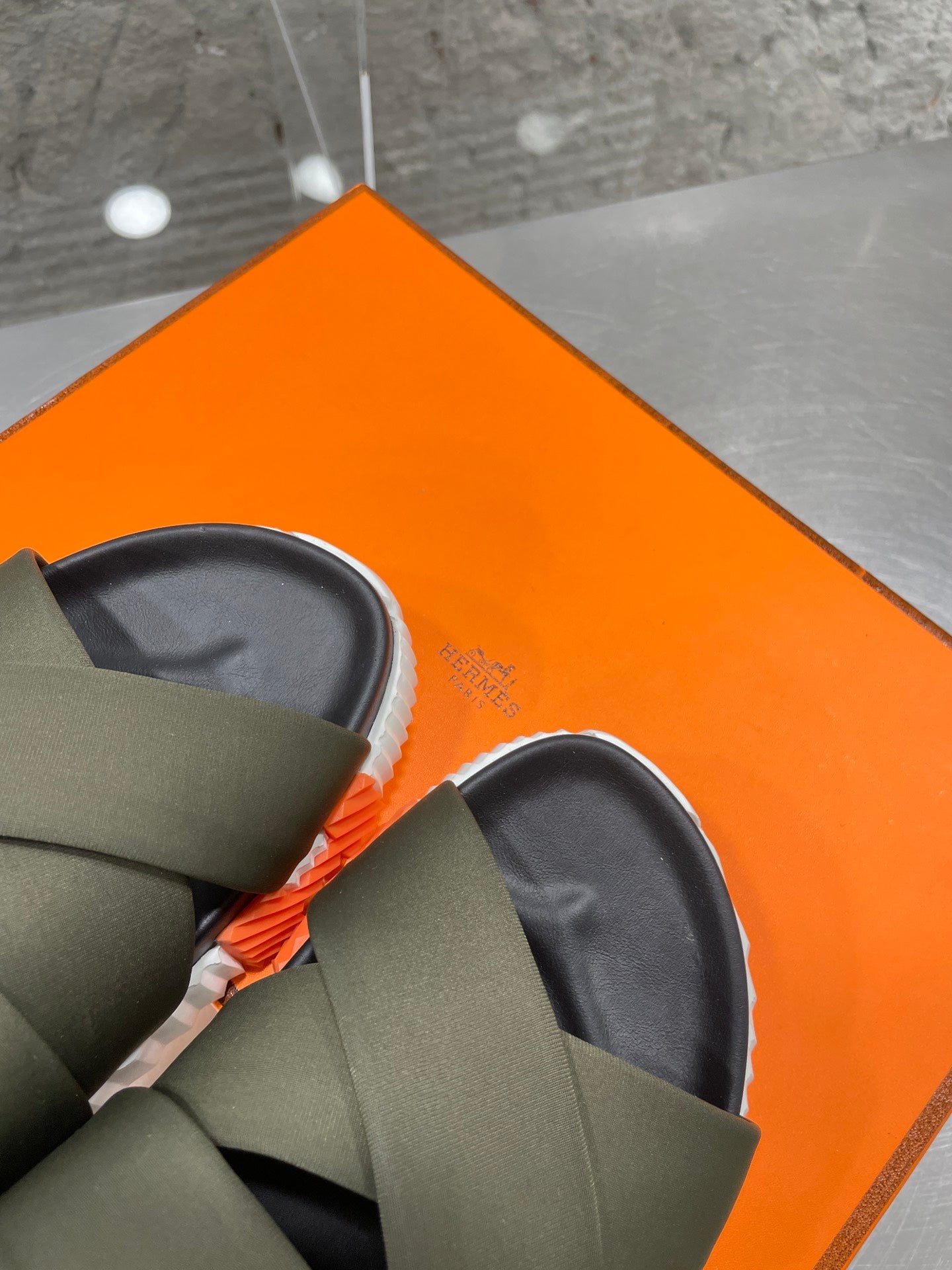 ELECTRIC SANDAL BLACK MIX DARK ARMY CALFSKIN