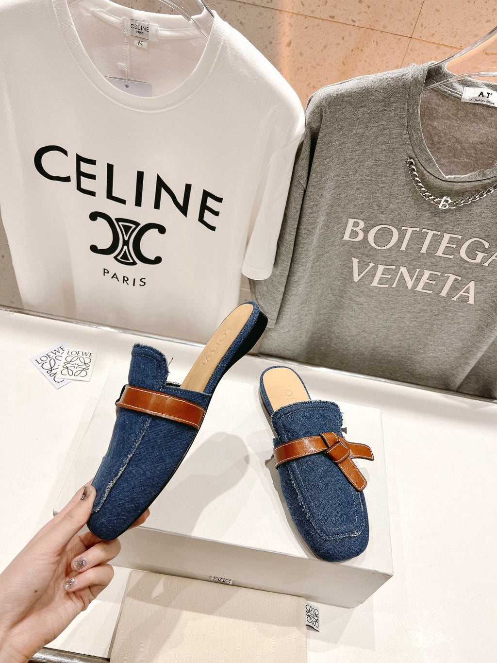 LW GATE BELTED MULE AEGEAN DENIM