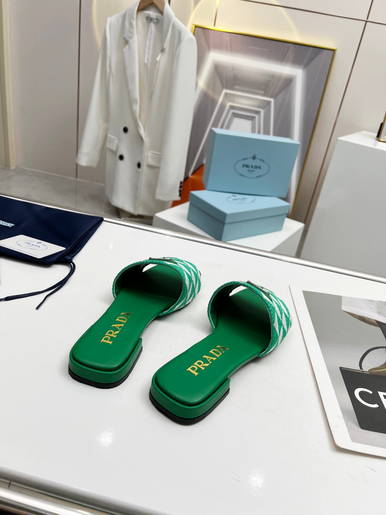 PRA EMBROIDERED SLIDES FLAT GREEN FABRIC