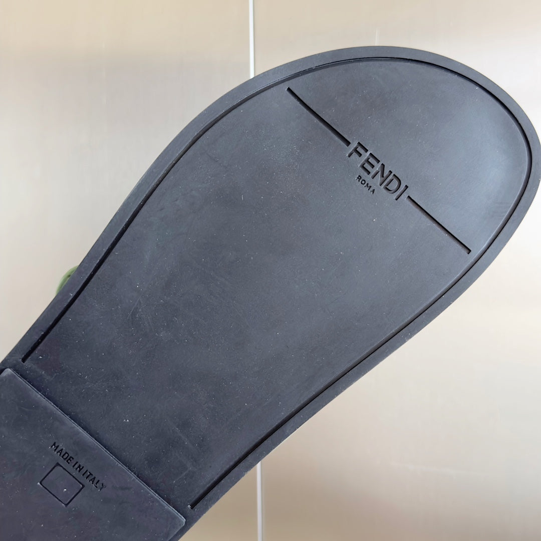 FENDI BAGUETTE DAD SANDALS IN ASH GREY CALFSKIN