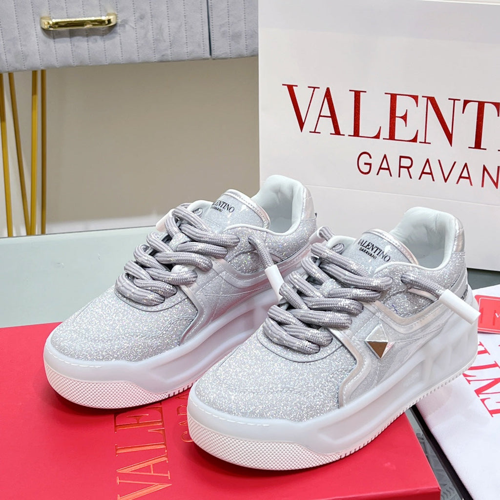VALENTINO 25S GARAVANI ONE STUD XL PLATFORM SNEAKERS IN SILVER GLITTER FABRIC AND LAMBSKIN
