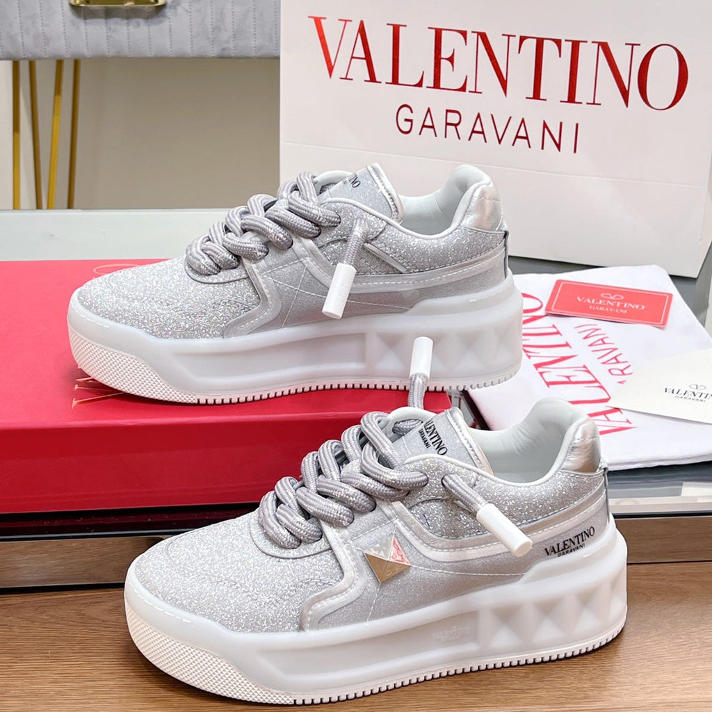 VALENTINO 25S GARAVANI ONE STUD XL PLATFORM SNEAKERS IN SILVER GLITTER FABRIC AND LAMBSKIN
