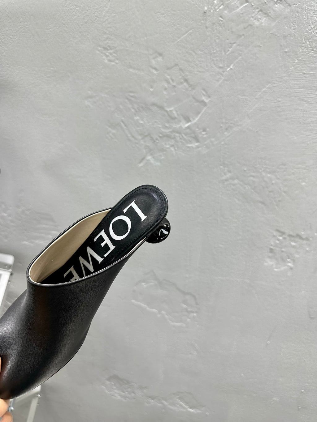 LW TOY MULE 55 BLACK CALFSKIN