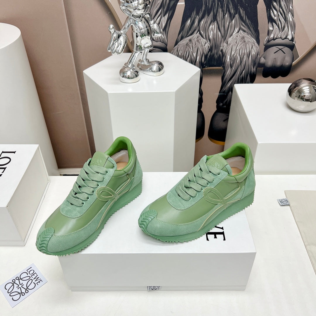 FLOW RUNNER SNEAKER IN BASIL GREEN SUEDE AND SHEEPSKIN