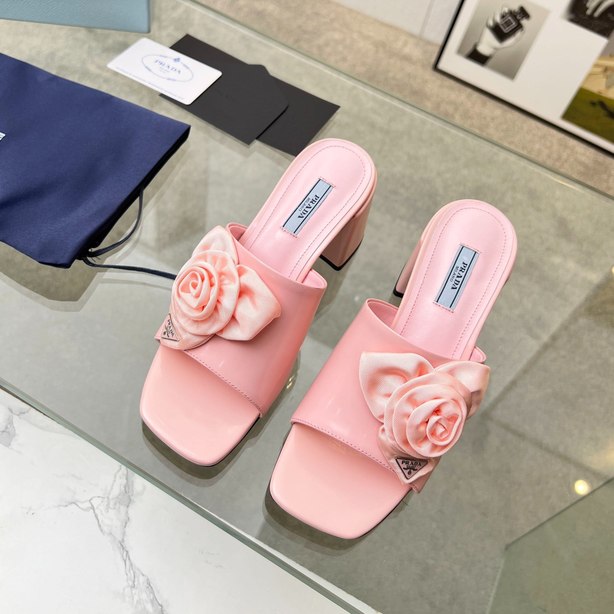 PRA FLOWER BLOCK HEELS 75 LIGHT PINK CALFSKIN