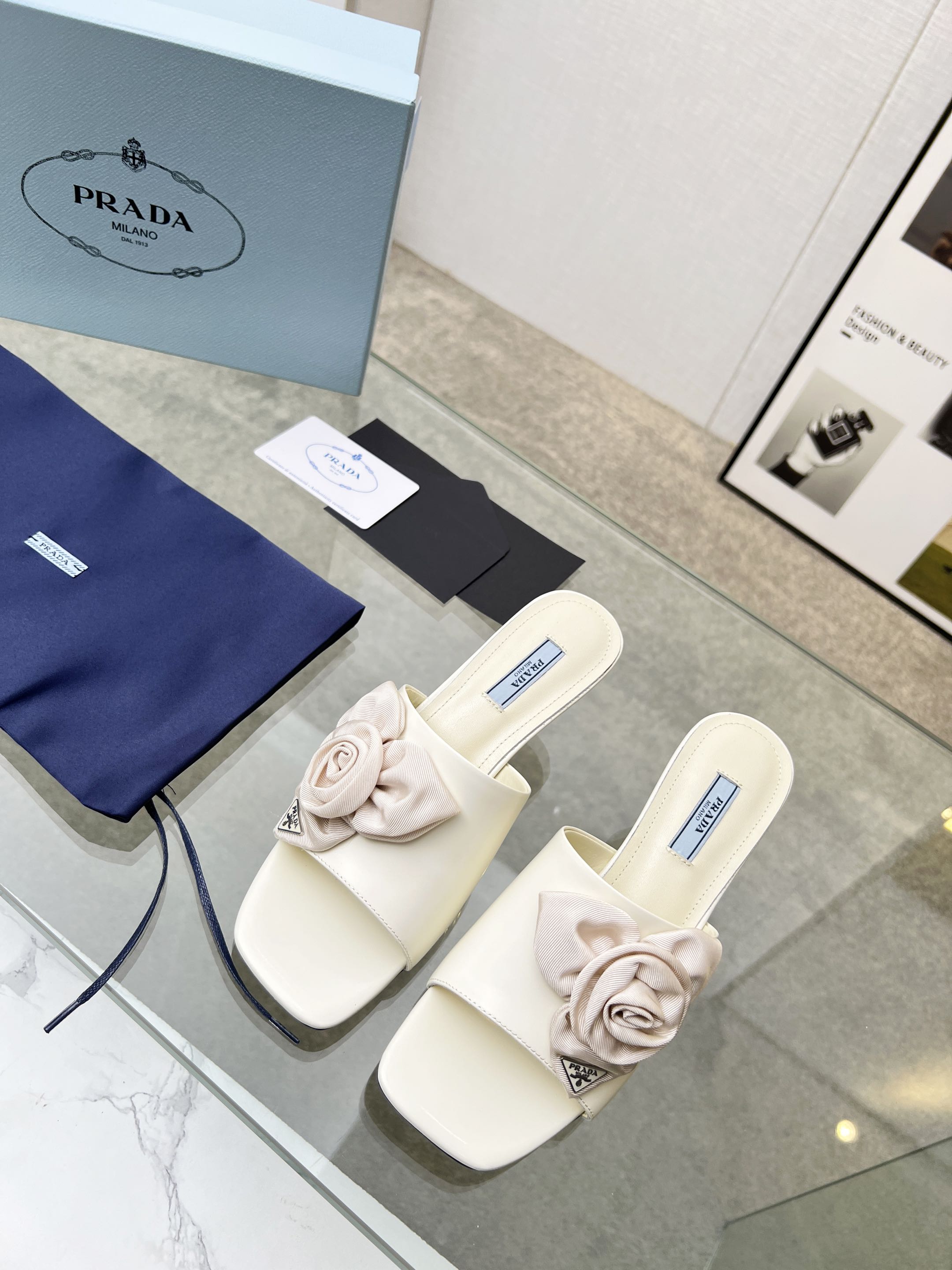 PRA FLOWER POINTED HEELS 55 IVORY CALFSKIN