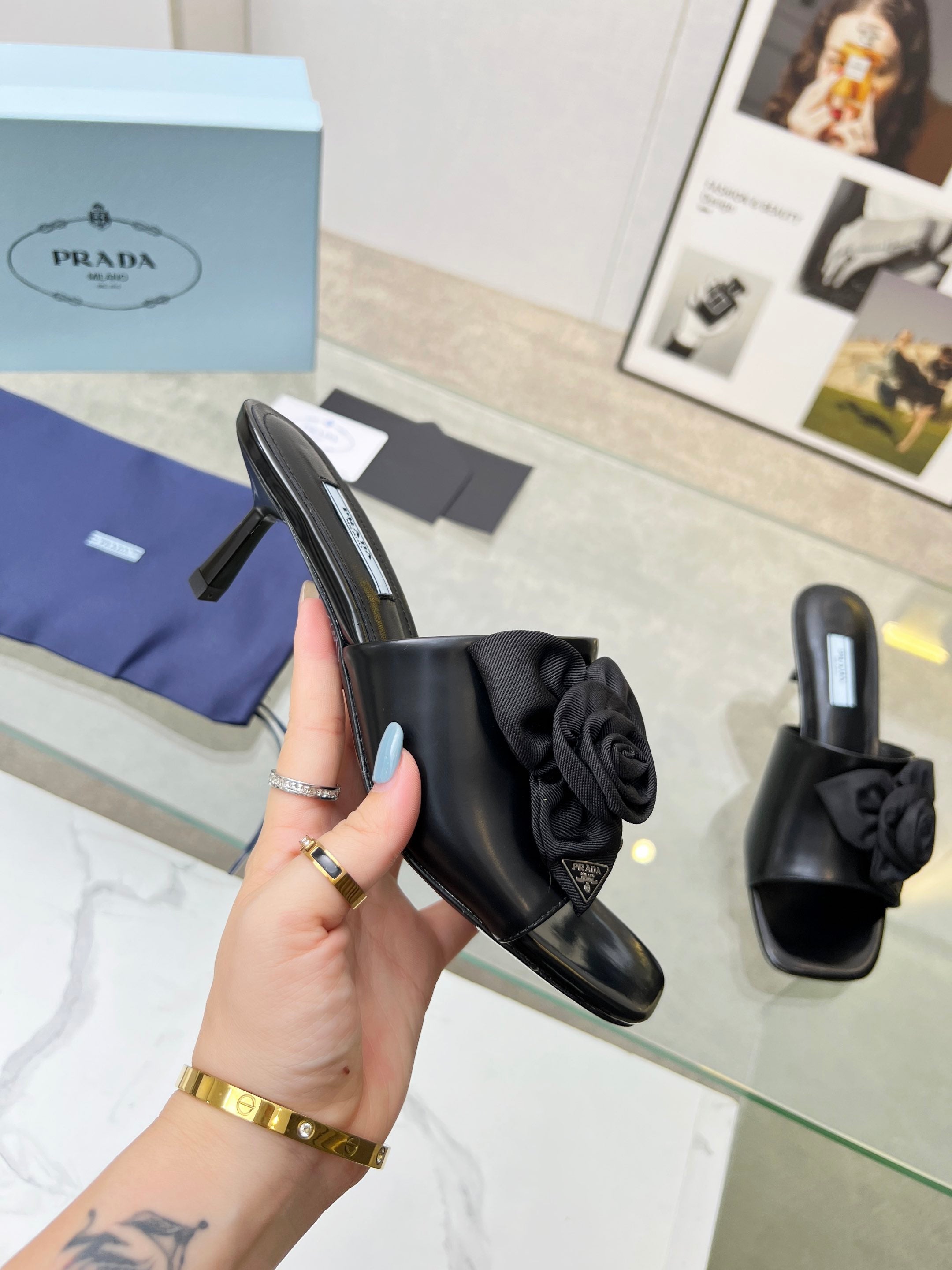 PRA FLOWER POINTED HEELS 55 BLACK CALFSKIN