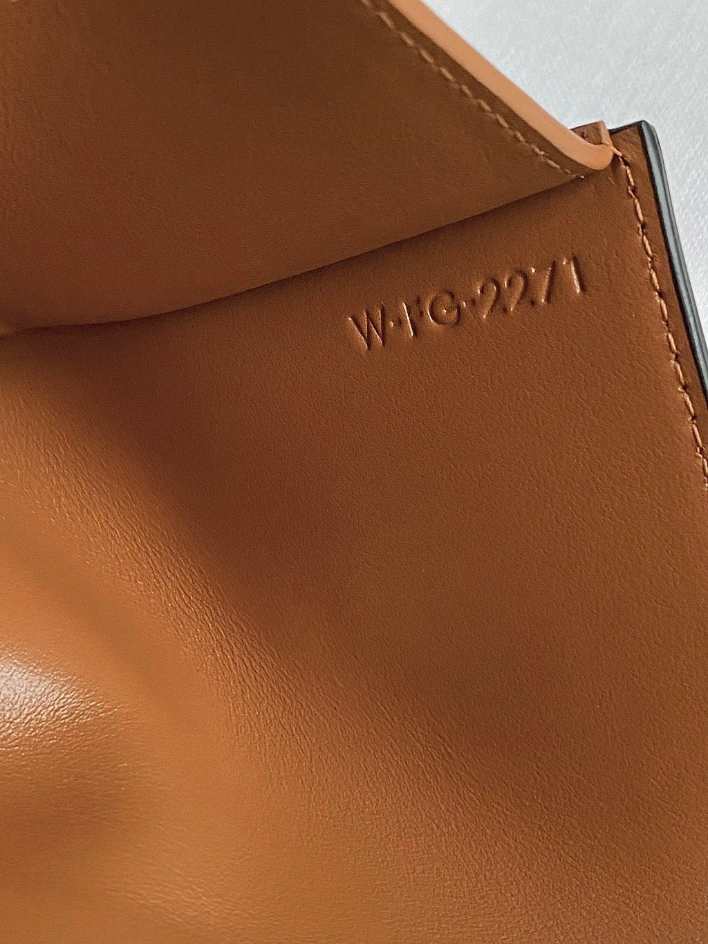 TRIOMPHE 9 WALLET TWO-IN-ONE OLD FLOWER BROWN CALFSKIN