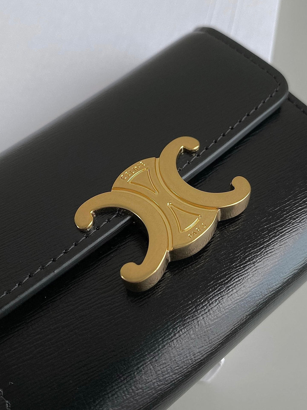 TRIOMPHE 9 WALLET TWO-IN-ONE BLACK CALFSKIN