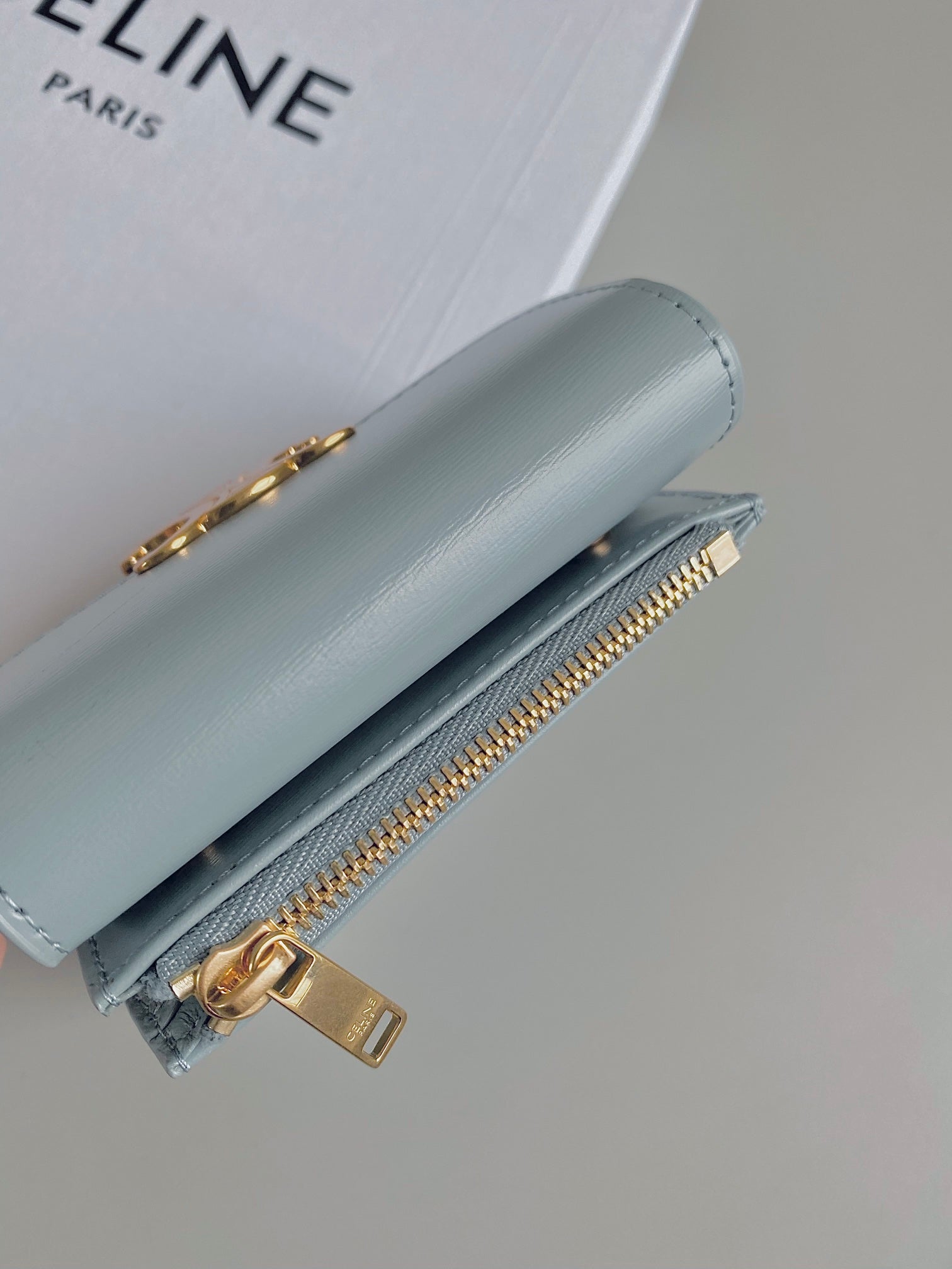 TRIOMPHE 9 WALLET TWO-IN-ONE GLACIER BLUE CALFSKIN
