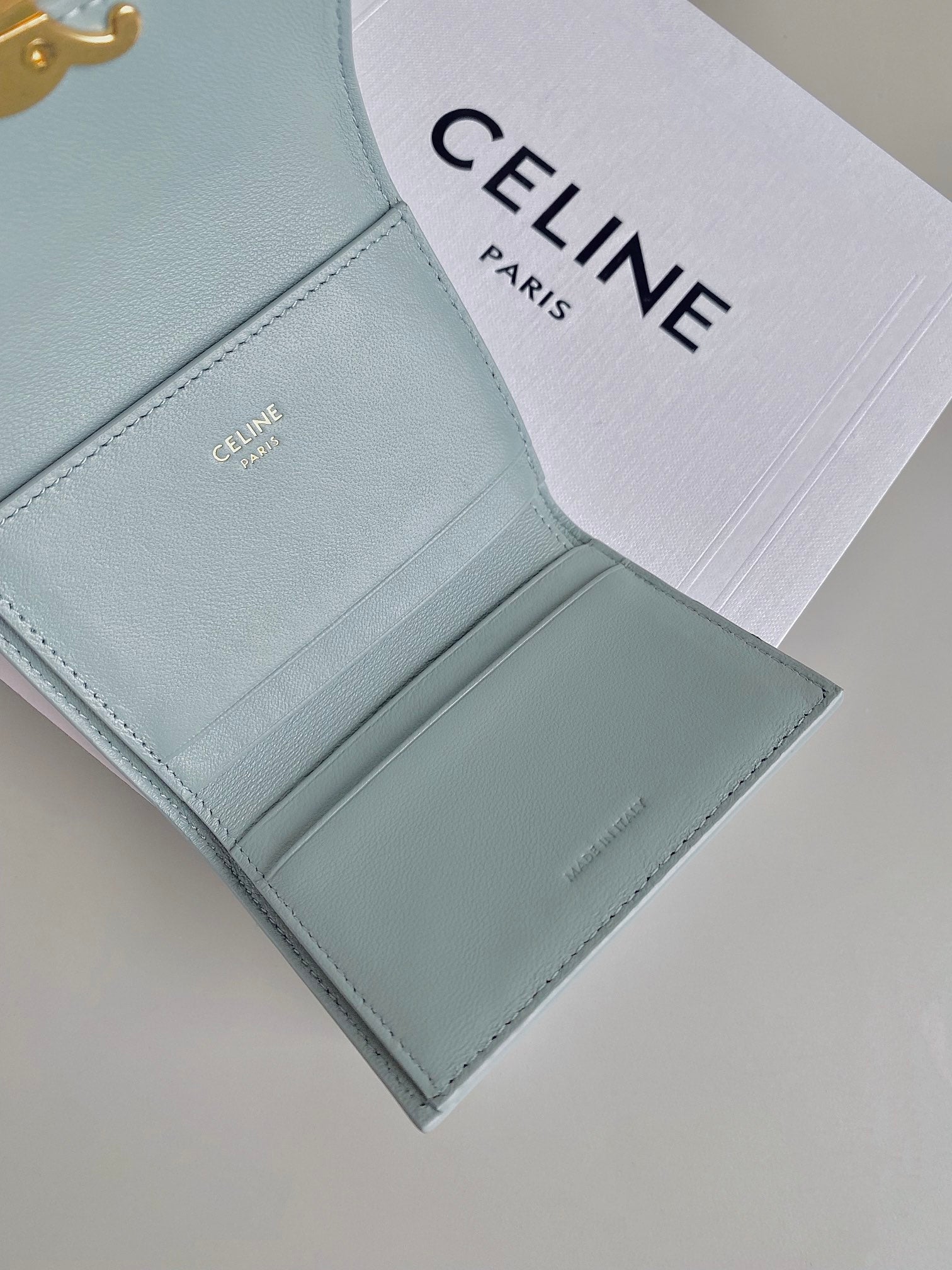TRIOMPHE 9 WALLET TWO-IN-ONE GLACIER BLUE CALFSKIN