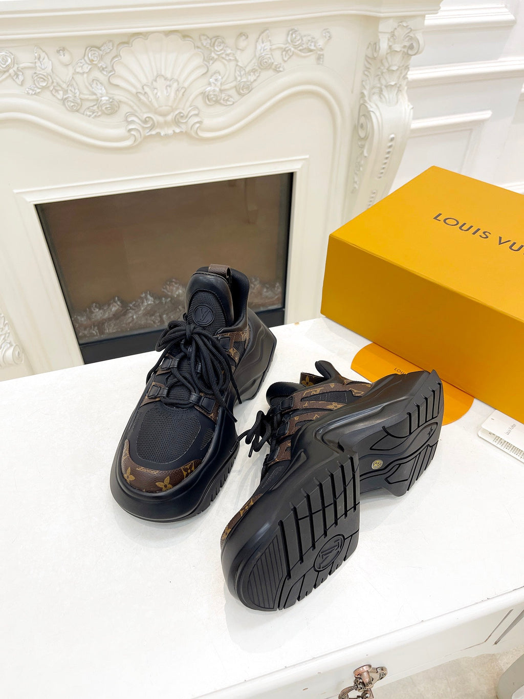 LV ARCHLIGHT 2.0 PLATFORM SNEAKER IN BLACK MIX CHOCOLATE BROWN MIX OF MATERIALS