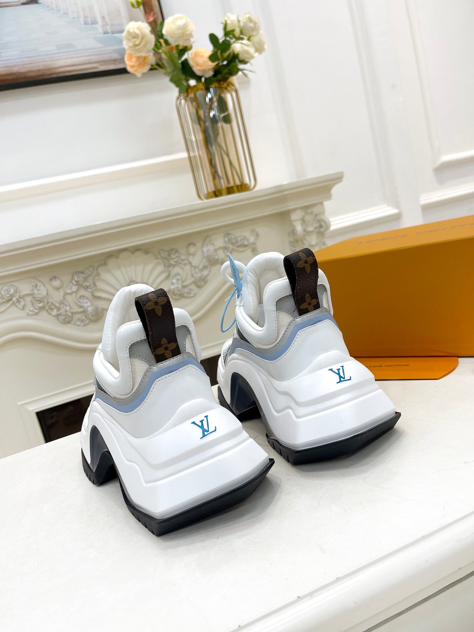 LV ARCHLIGHT 2.0 PLATFORM SNEAKER IN COLORFUL MIX OF MATERIALS 991810