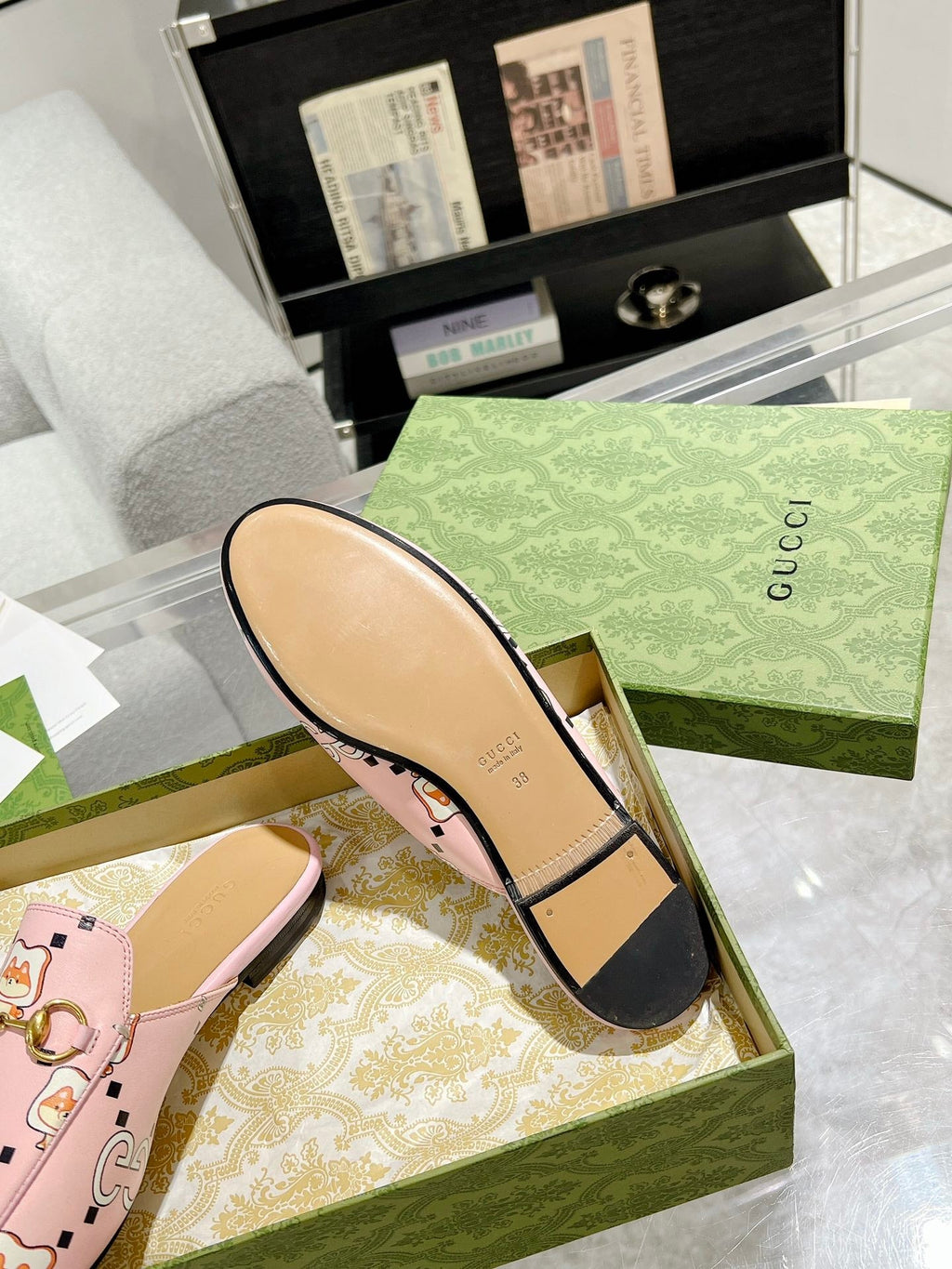 HORSEBIT SLIPPER MULE WITH CUTE CAT PRINT IN LIGHT PINK CALFSKIN