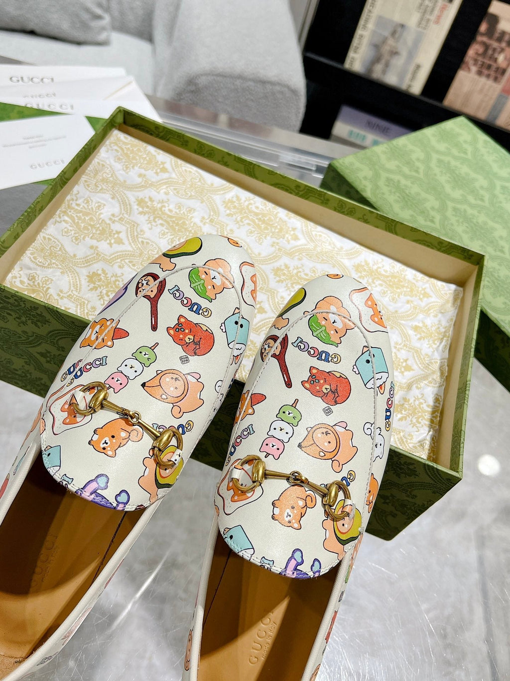 HORSEBIT LOAFER WITH CUTE ANIMAL PRINT IN WHITE CALFSKIN