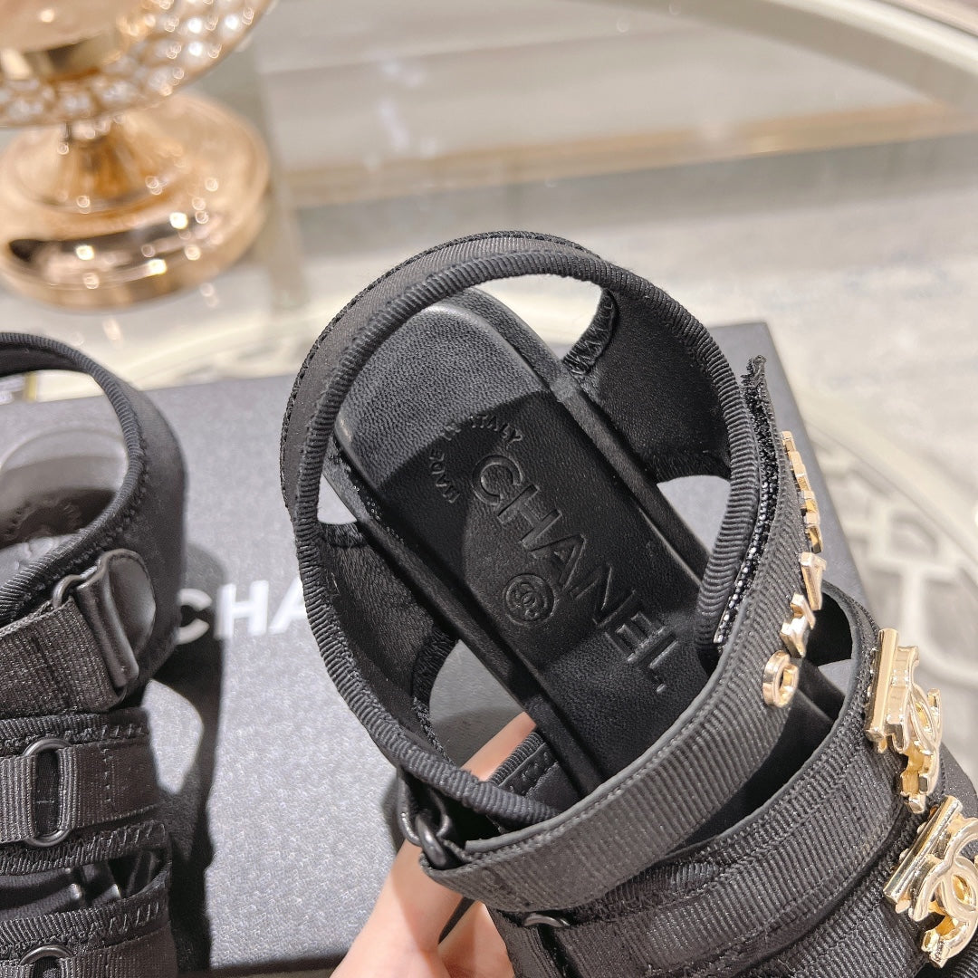 Double C  Xiaoxiang Chain Fabric Head Chunky Sandal Black Lambskin