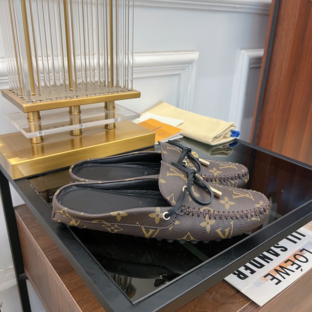 LV COSY FLAT CLASSIC MONOGRAM BROWN