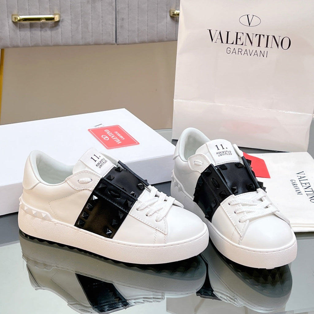 VALENTINO 25S GARAVANI ROCKSTUD UNTITLED STUDDED SNEAKERS IN WHITE MIX BLACK LAMBSKIN