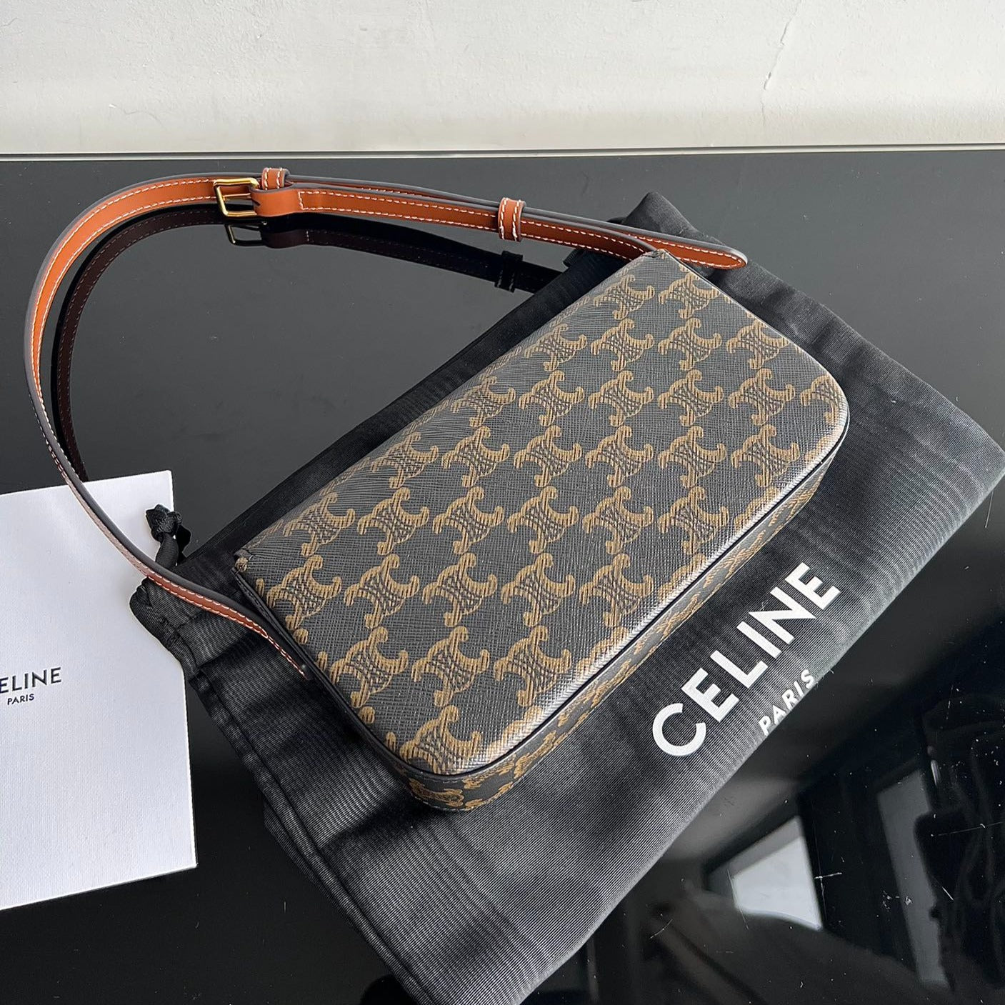 TRIOMPHE 20 TAN CALFSKIN