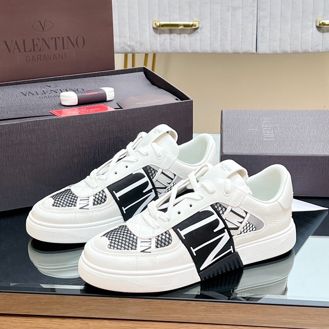 VALENTINO 25S GARAVANI VL7N SNEAKERS IN WHITE MIX BLACK LAMBSKIN