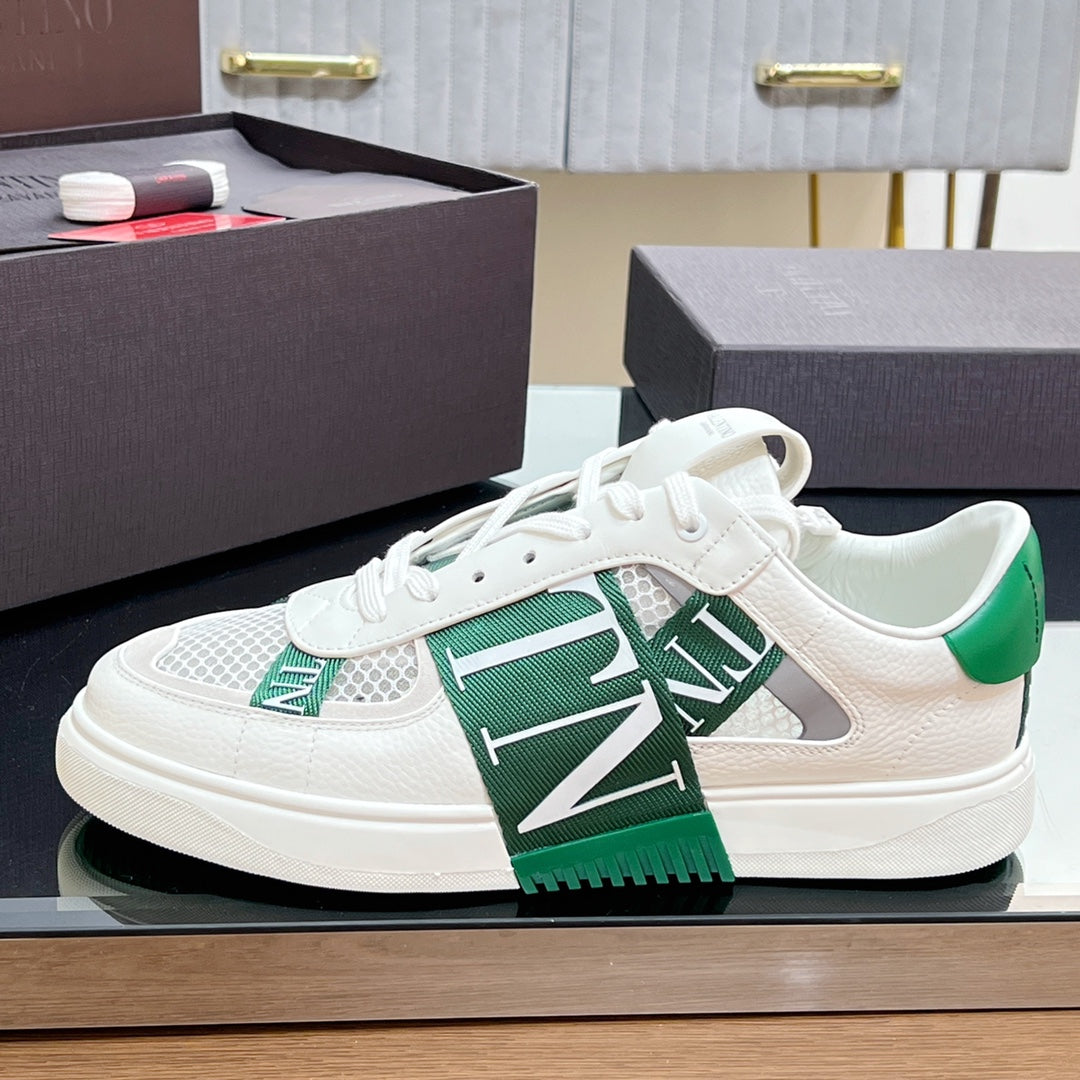 VALENTINO 25S GARAVANI VL7N SNEAKERS IN WHITE MIX GREEN LAMBSKIN