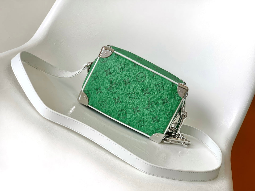 LV 25S MINI SOFT TRUNK BAG 18 IN FOREST GREEN CALFSKIN SILVER HARDWARE