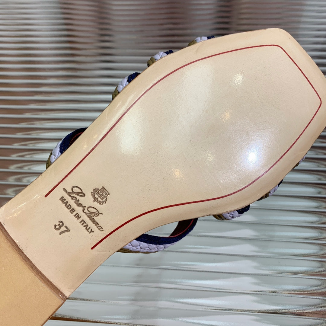 LP SPRIGHTLY CHARMS FLAT SANDAL WHITE AND OLIVE CALFSKIN