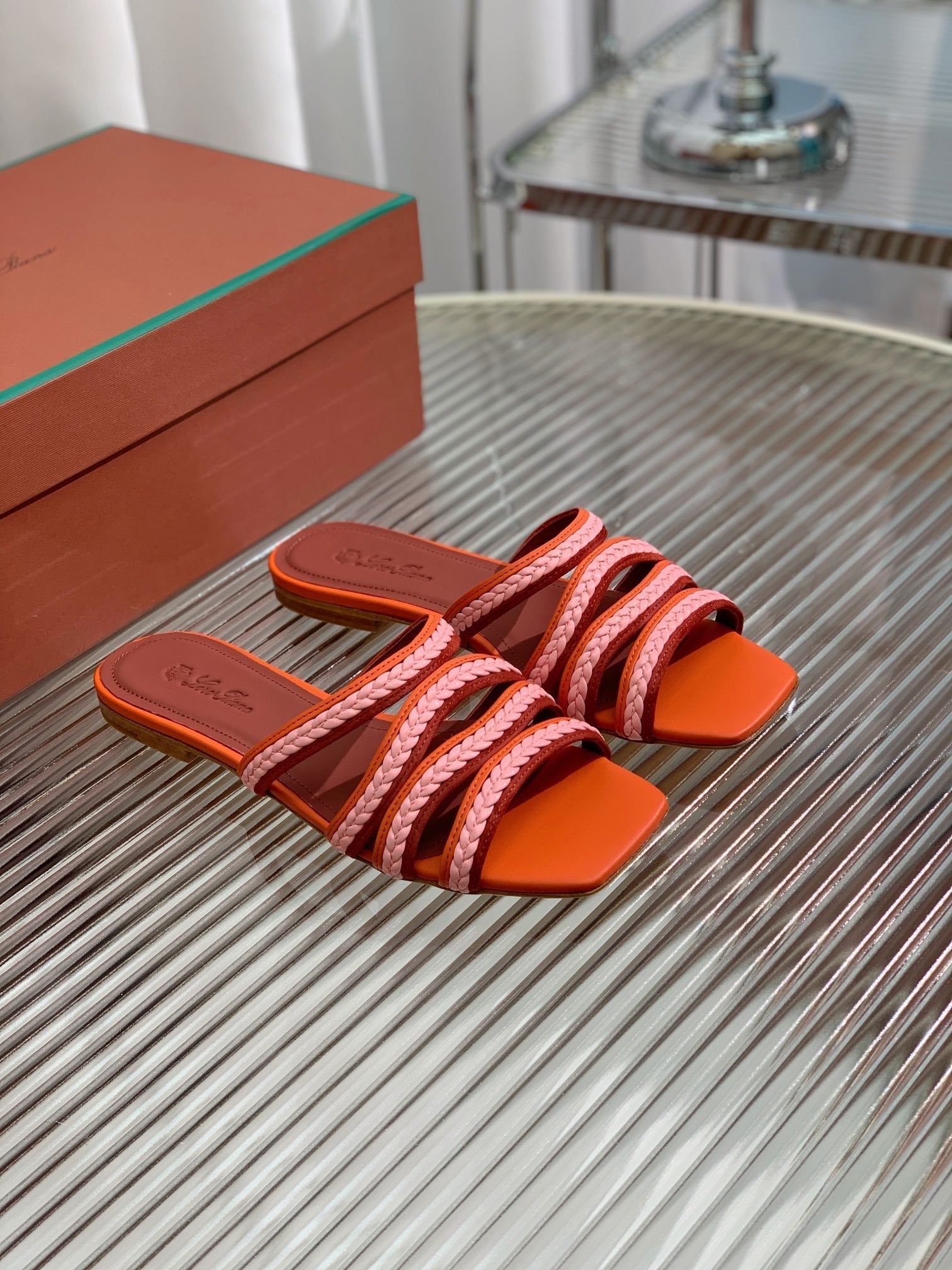 LP SPRIGHTLY CHARMS FLAT SANDAL BURNT ORANGE CALFSKIN