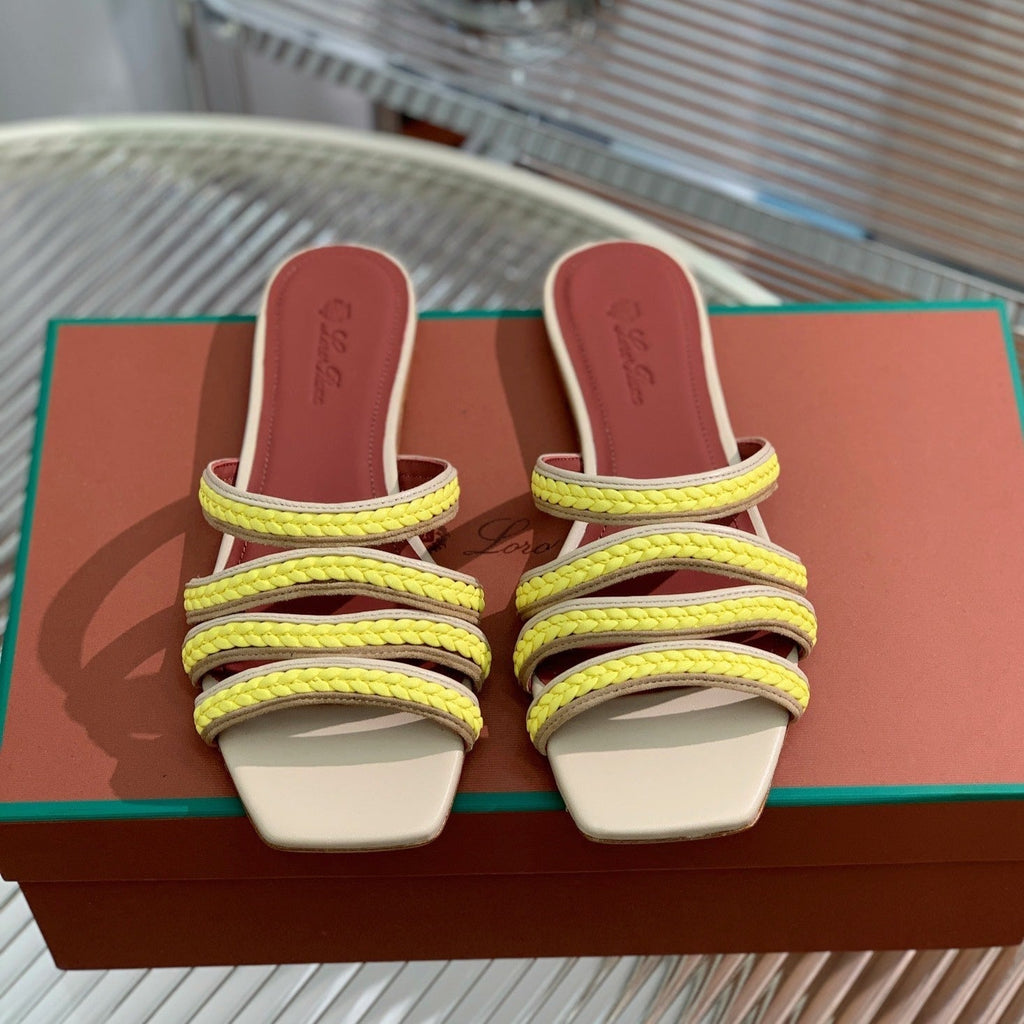 LP SPRIGHTLY CHARMS FLAT SANDAL LEMON CALFSKIN