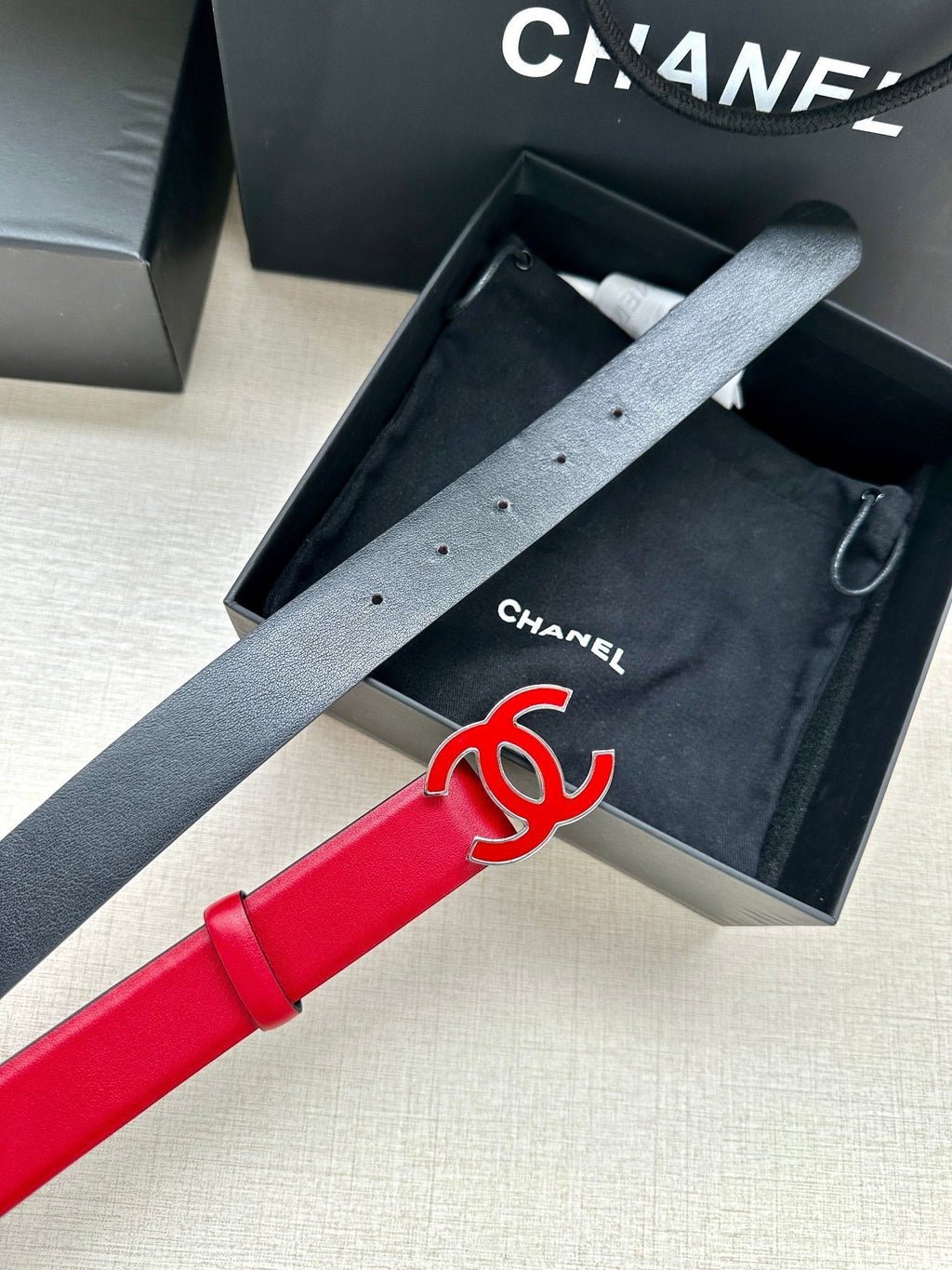 CC 30MM BELT IN CHERRY RED SMOOTH CALFSKIN METAL HARDWARE
