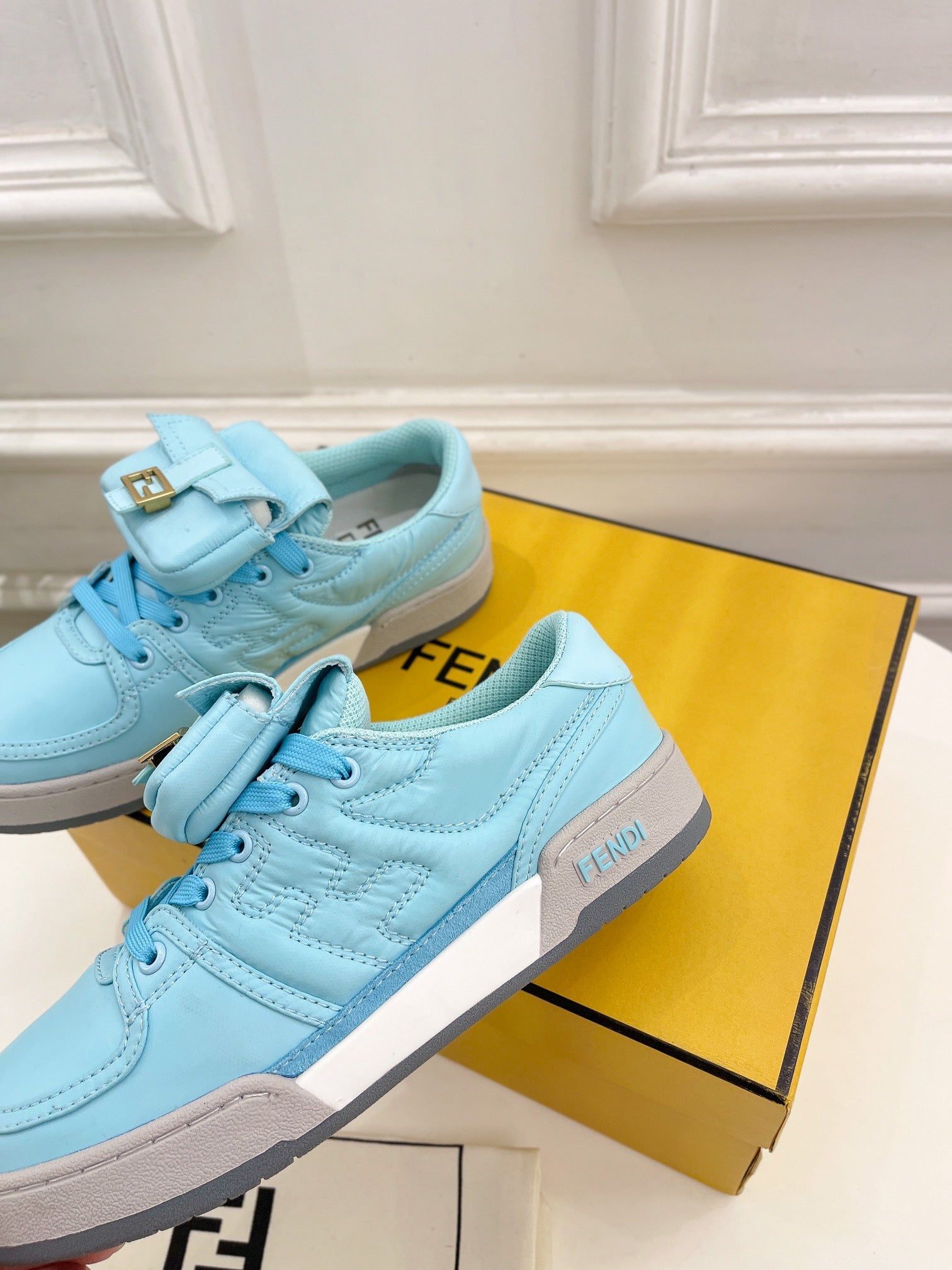 FENDI TRAINER SNEAKER IN SKY BLUE LAMBSKIN