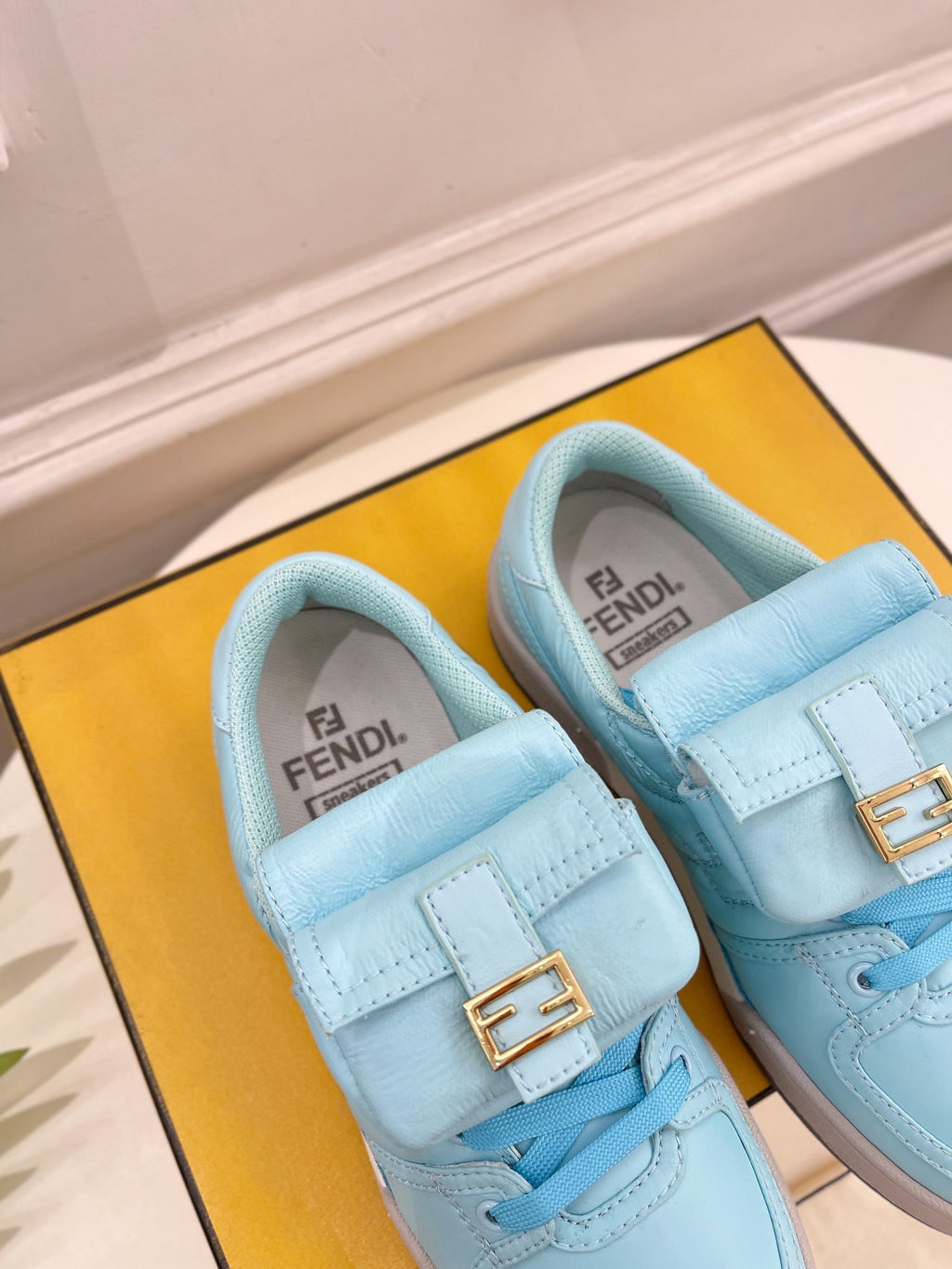 FENDI TRAINER SNEAKER IN SKY BLUE LAMBSKIN