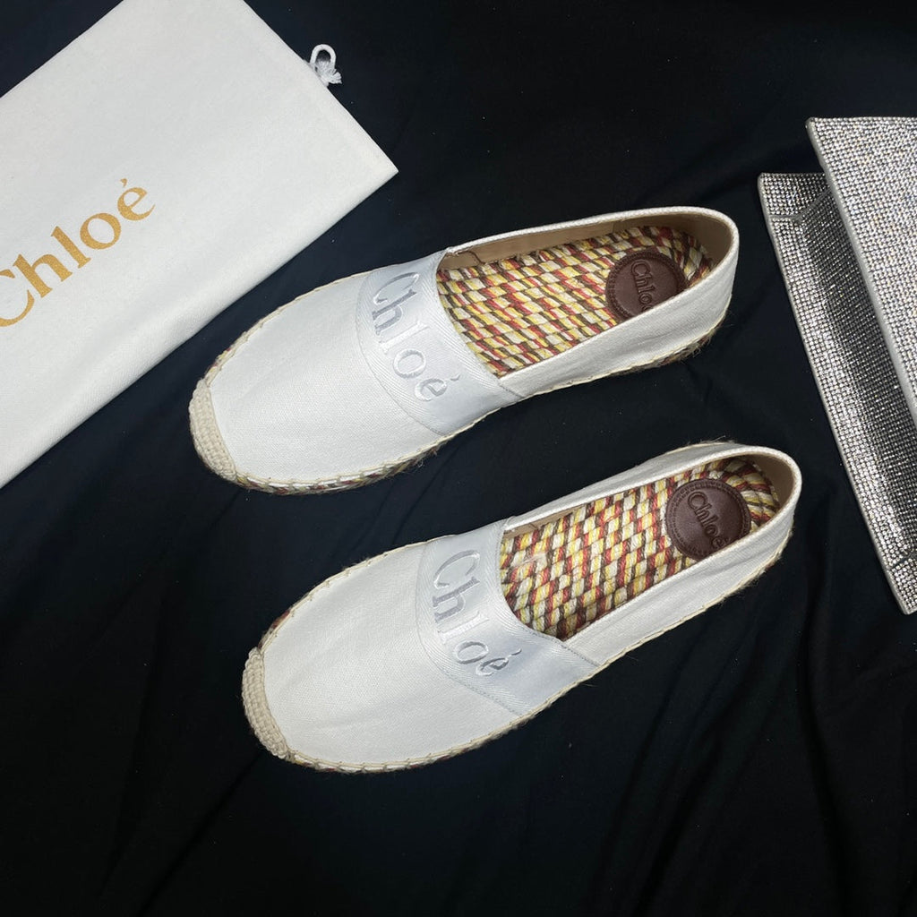 CHLOÉ WOVEN LOAFER IN WHITE DENIM AND COLORFUL RAFFIA