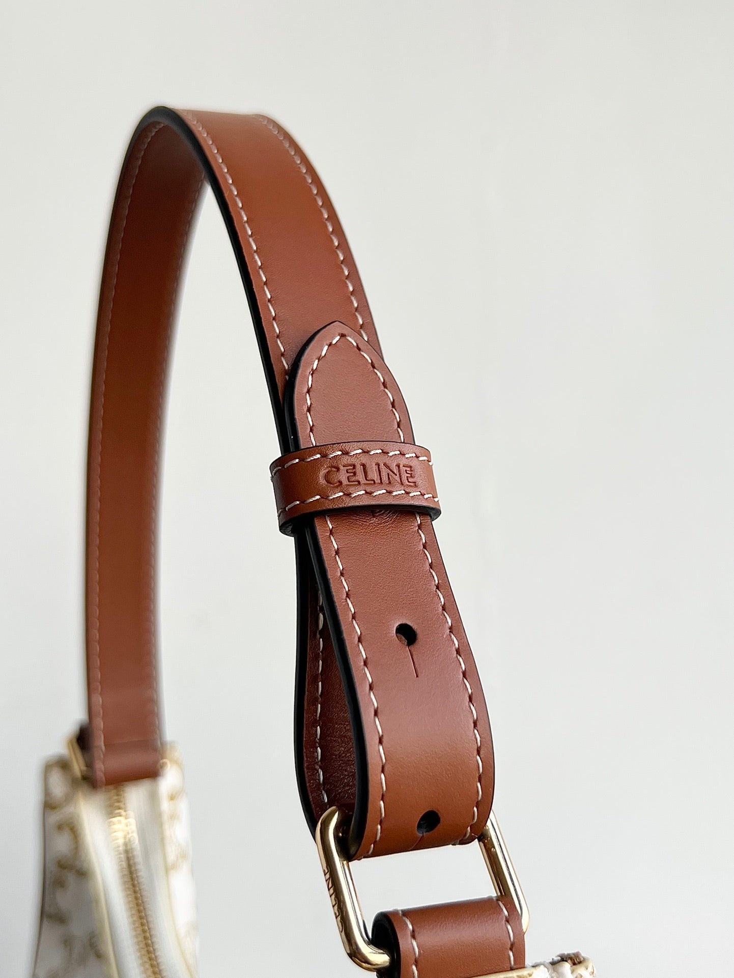 TRIOMPHE 23 COWHIDE WHITE CARO