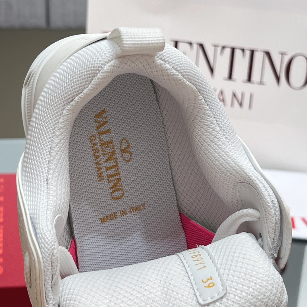 VALENTINO 25S GARAVANI OPEN SKATE SNEAKERS IN WHITE MIX PINK LAMBSKIN STYLE 10