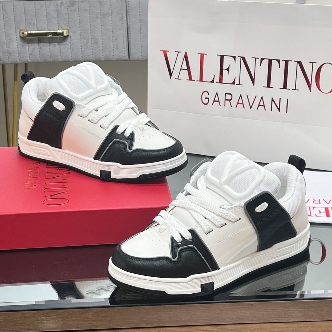 VALENTINO 25S GARAVANI OPEN SKATE SNEAKERS IN WHITE MIX BLACK LAMBSKIN STYLE 8