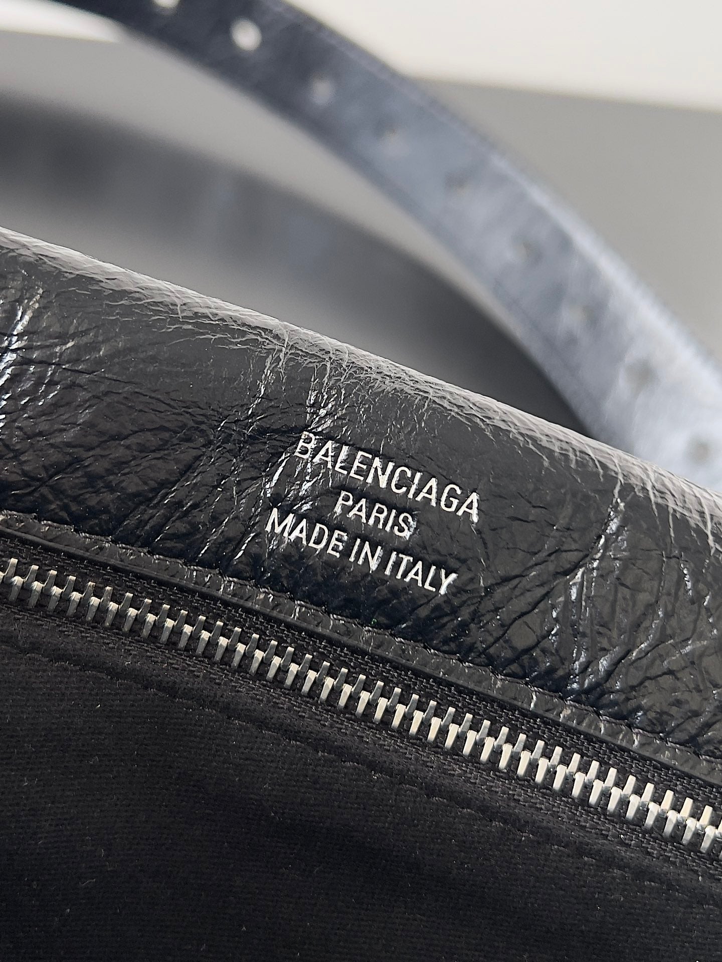 BB SOFT FLAP BAG 25 IN BLACK PEACH CALFSKIN SILVER HARDWARE