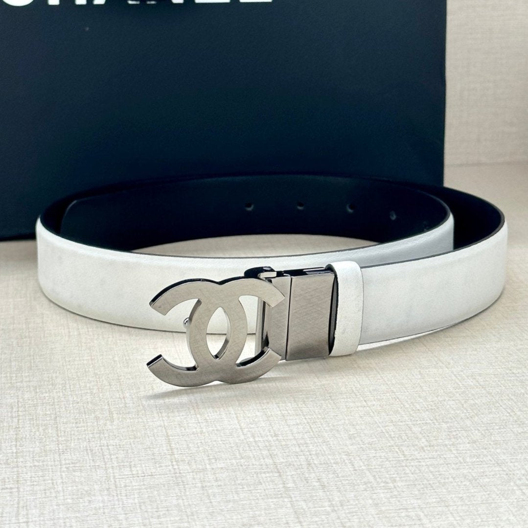 CC 30MM BELT IN WHITE AND BLACK CALFSKIN WITH SILVER HARDWARE