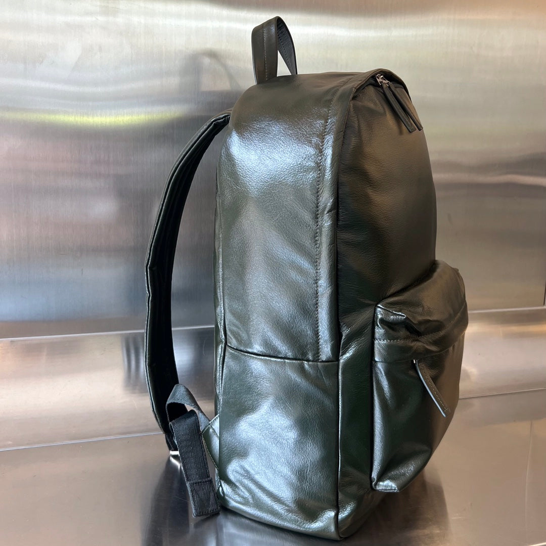 MEDIUM ARCHETYPE 46 DARK GREEN LAMBSKIN BACKPACK