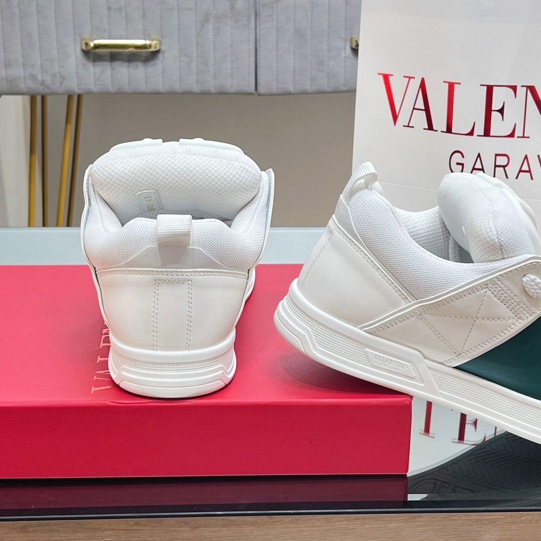 VALENTINO 25S GARAVANI OPEN SKATE SNEAKERS IN WHITE MIX DARK GREEN LAMBSKIN STYLE 12
